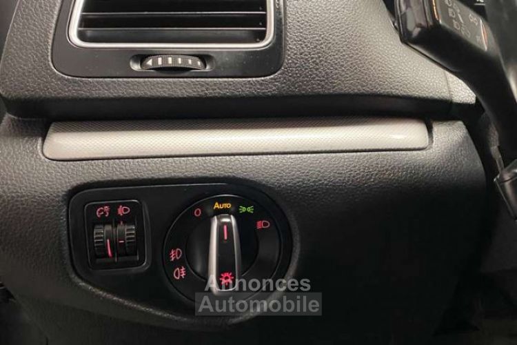 Volkswagen Sharan 2.0 TDi SCR Trendline-EQUIPE TRANSPORT PMR- 1eMAIN - <small></small> 11.990 € <small>TTC</small> - #17