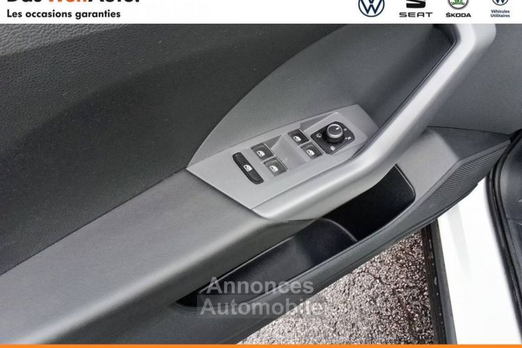 Volkswagen T-Cross 1.0 TSI 110 Start/Stop BVM6 Carat - <small></small> 20.900 € <small>TTC</small> - #17