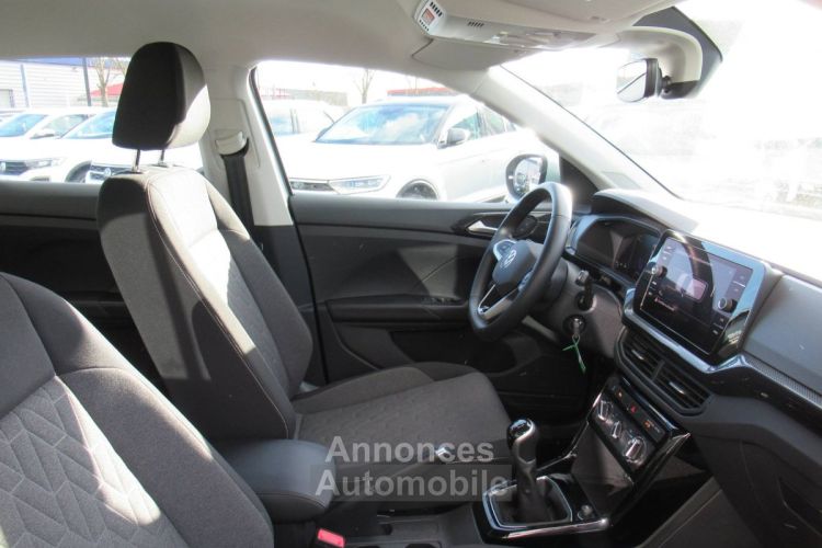 Volkswagen T-Cross 1.0 TSI 95 Start/Stop BVM5 Life Plus - <small></small> 22.990 € <small>TTC</small> - #31