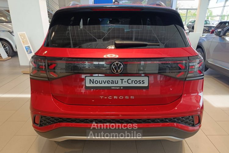 Volkswagen T-Cross 1.5 TSI 150 Start/Stop DSG7 R-Line - <small></small> 32.900 € <small>TTC</small> - #4