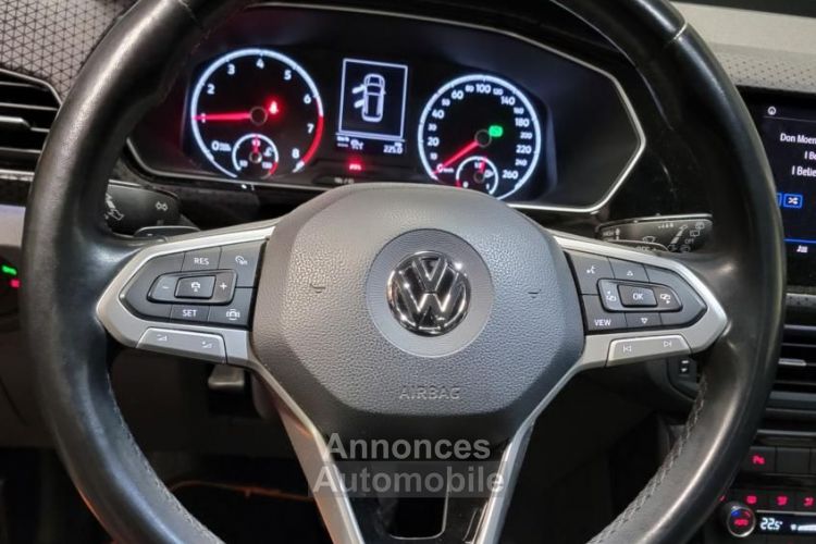 Volkswagen T-Cross TSI 115ch R-LINE DSG - <small></small> 16.290 € <small>TTC</small> - #13