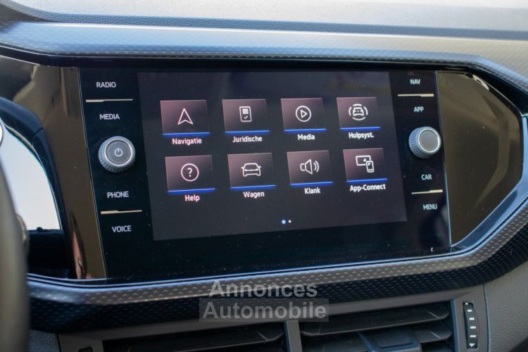 Volkswagen T-Cross Volkswagen United 1.0 TSI DSG - APPLE CARPLAY - CAMERA - AIRCO - LANE ASSIST - ADAPT. CRUISECONTROL - <small></small> 19.999 € <small>TTC</small> - #17