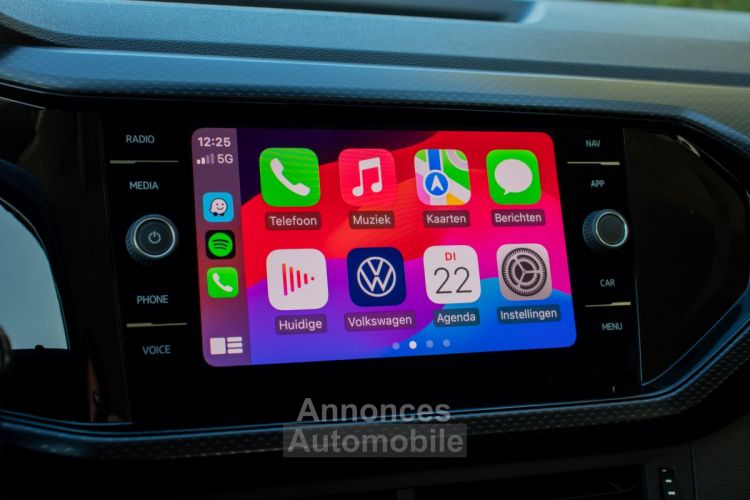 Volkswagen T-Cross Volkswagen United 1.0 TSI DSG - APPLE CARPLAY - CAMERA - AIRCO - LANE ASSIST - ADAPT. CRUISECONTROL - <small></small> 19.999 € <small>TTC</small> - #19