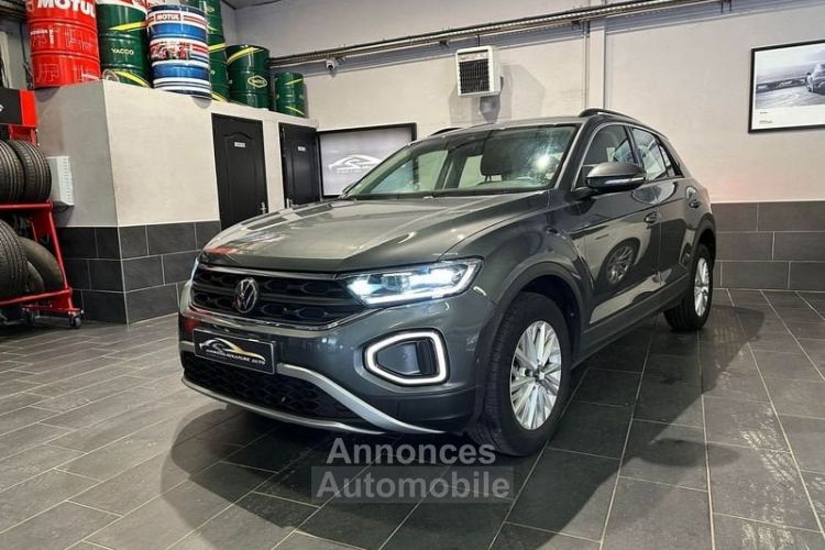 Volkswagen T-Roc 1.0 TSI 110CH LIFE 2022 - <small></small> 21.990 € <small>TTC</small> - #1