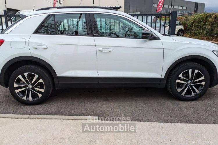 Volkswagen T-Roc 1.0 TSI 115ch IQ.Drive Euro6d-T - <small></small> 16.490 € <small>TTC</small> - #4