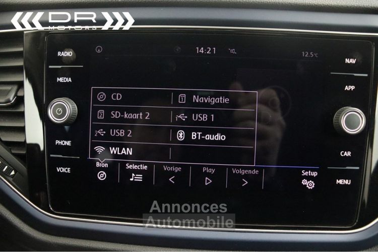 Volkswagen T-Roc 1.0 TSI UNITED - NAVI DAB APPLE CARPLAY/ANDROID AUTO 29.711km!! - <small></small> 19.995 € <small>TTC</small> - #21