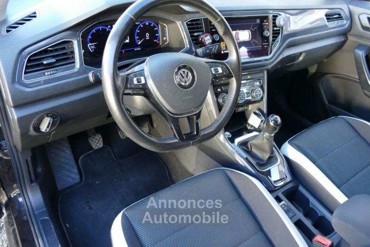 Volkswagen T-Roc 1.5 TSI 150 Ch CARAT BVM6 - <small></small> 18.990 € <small>TTC</small> - #18