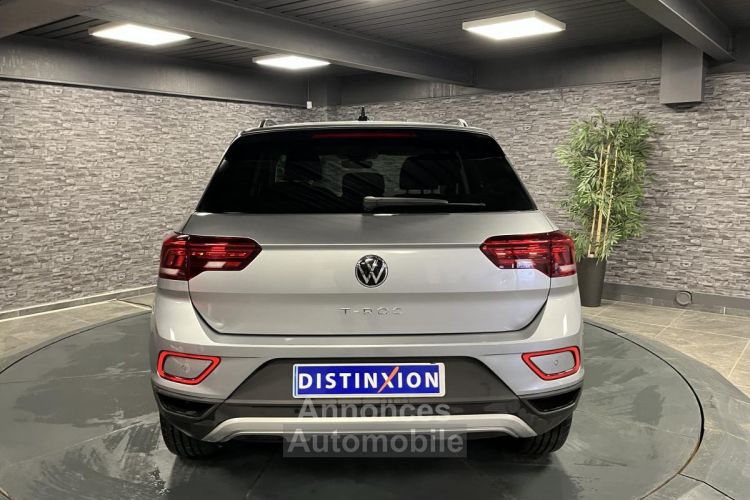 Volkswagen T-Roc 1.5 TSI 150 DSG7 Life - <small></small> 27.990 € <small></small> - #4