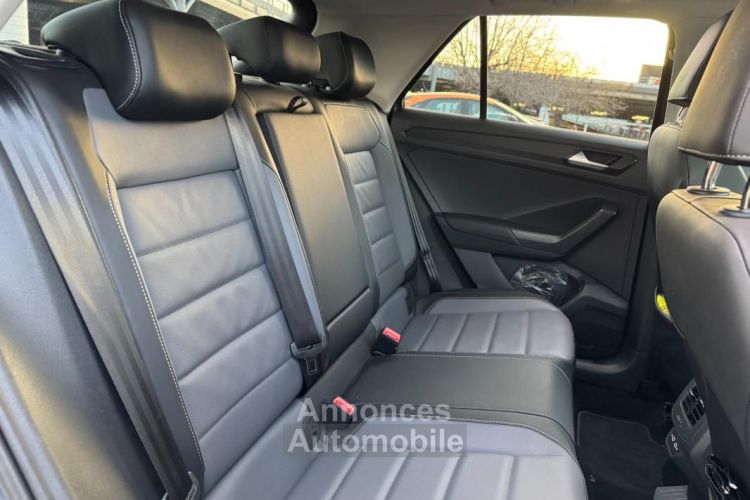 Volkswagen T-Roc 1.5 TSI 150CH SIEGES ELECTRIQUES-CHAUFFANTS TOIT OUVRANT SELLERIE CUIR CAMERA ... - <small></small> 26.980 € <small>TTC</small> - #13