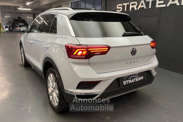 Volkswagen T-Roc 1.5 TSI 150CV CARAT EXCLUSIVE DSG7 - <small></small> 23.990 € <small>TTC</small> - #25