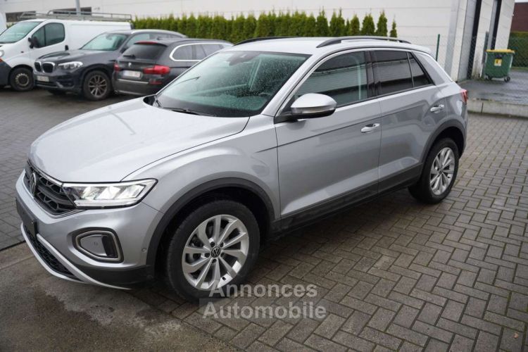 Volkswagen T-Roc 1.5 TSI CARPLAY, ADAPTIEVE CRUISE, PARKEERSENSOREN - <small></small> 25.200 € <small>TTC</small> - #5