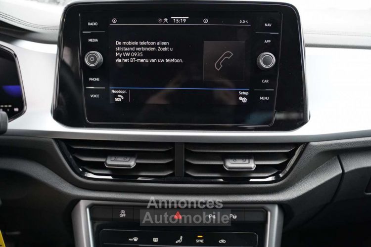 Volkswagen T-Roc 1.5 TSI CARPLAY, ADAPTIEVE CRUISE, PARKEERSENSOREN - <small></small> 25.200 € <small>TTC</small> - #19