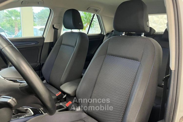 Volkswagen T-Roc 1.5 TSI EVO 150ch United DSG7 149g - <small></small> 18.990 € <small>TTC</small> - #10