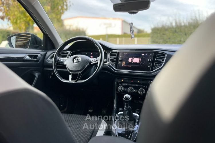 Volkswagen T-Roc 1.6 TDI 115 BVM6 Carat - VIRTUAL COCKPIT - APPLE CARPLAY / ANDROID AUTO - <small></small> 18.490 € <small>TTC</small> - #12