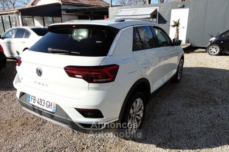 Volkswagen T-Roc 1.6 TDI 115CH CARAT EURO6D-T - <small></small> 17.000 € <small>TTC</small> - #11