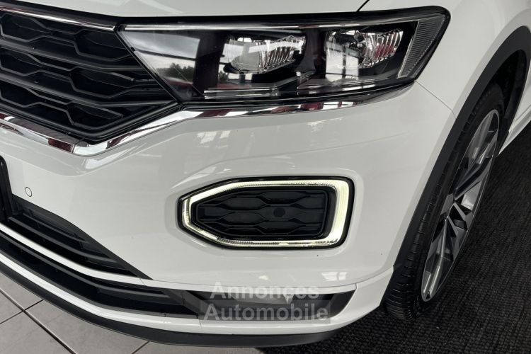 Volkswagen T-Roc 2,0 TSI 190 R-LINE DSG7 4MOTION TOIT PANORAMIQUE OUVRANT ATTELAGE APPLE CARPLAY GPS CAMERA KEY - <small></small> 29.990 € <small>TTC</small> - #24