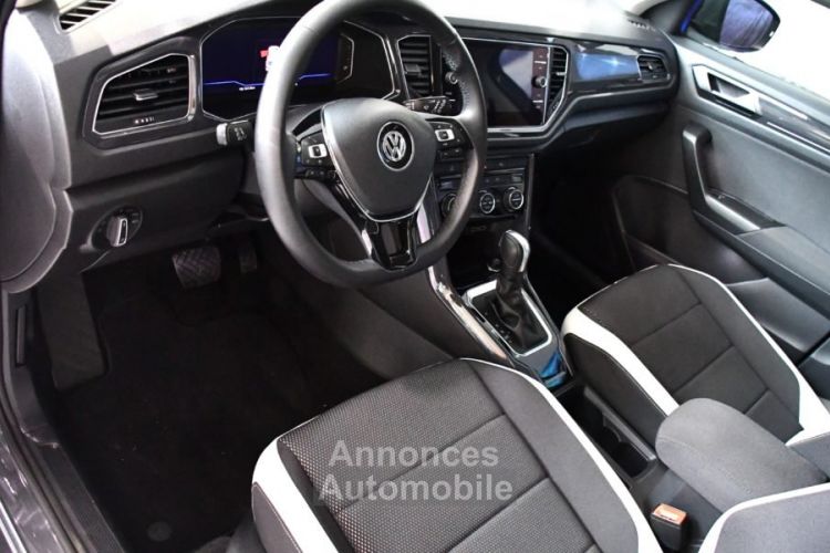Volkswagen T-Roc Carat 1.5 TSI 150 DSG GPS Virtual ACC Caméra Lane Front Angle Mort Hayon JA 17 - <small></small> 27.990 € <small>TTC</small> - #11