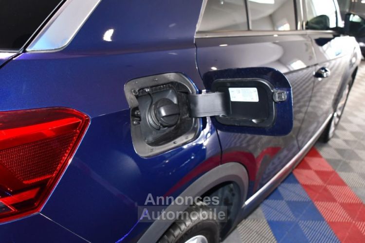 Volkswagen T-Roc Carat 1.5 TSI 150 DSG GPS Virtual Attelage Hayon ACC Caméra Front Lane JA 17 - <small></small> 25.990 € <small>TTC</small> - #17