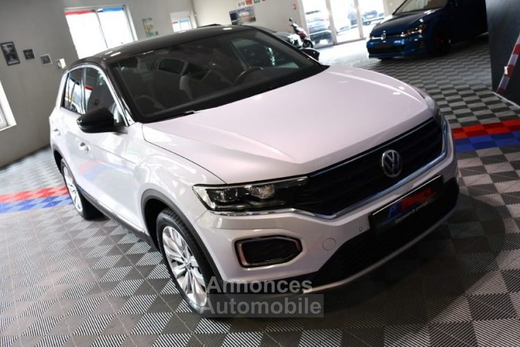 Volkswagen T-Roc Carat 1.5 TSI 150 DSG GPS Virtual Car Play Vebasto Front Lane Hayon JA 17 - <small></small> 26.990 € <small>TTC</small> - #31