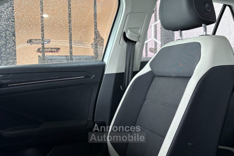 Volkswagen T-Roc Carat 150 1.5 TSI EVO BVM6 Camera de recul Apple Carplay Virtual Cockpit Hayon électrique - <small></small> 22.490 € <small>TTC</small> - #29