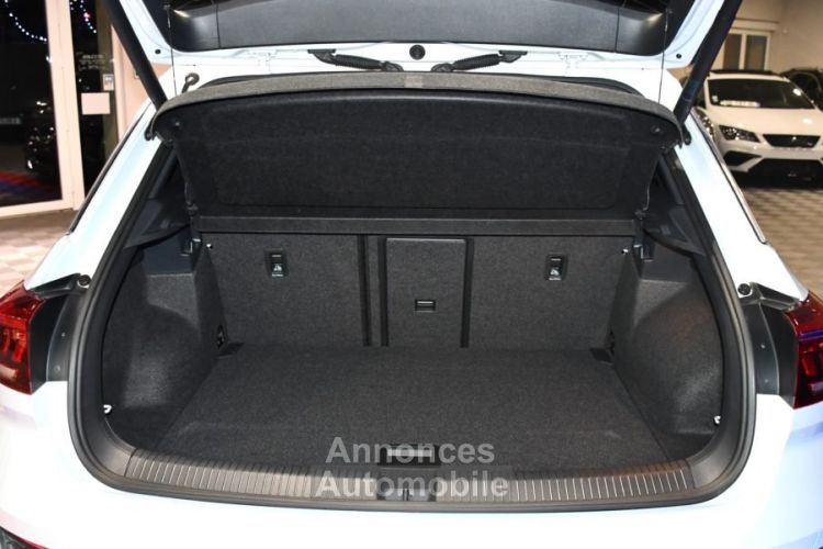 Volkswagen T-Roc Carat 2.0 TSI 190 DSG 4Motion GPS Keyless Hayon ACC Front Lane Cuir JA 19 - <small></small> 28.990 € <small>TTC</small> - #17