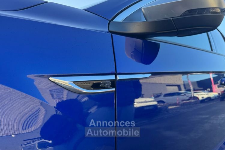 Volkswagen T-Roc R 2.0 TSI 300 / Akrapovic / Bleu Lapiz / TO / GARANTIE 1 AN - <small></small> 37.990 € <small>TTC</small> - #26