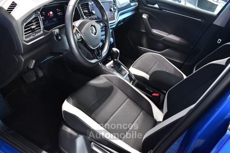 Volkswagen T-Roc R-Line Carat 1.5 TSI 150 DSG GPS Virtual Hayon ACC Caméra Car Play Front Lane JA 18 - <small></small> 28.990 € <small>TTC</small> - #24