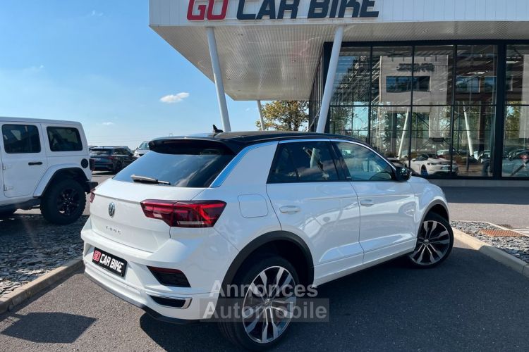 Volkswagen T-Roc R-Line TSI 150 DSG Garantie 6 ans Virtual LED ACC AppleCarPlay 19 pouces 459-mois - <small></small> 24.970 € <small>TTC</small> - #2