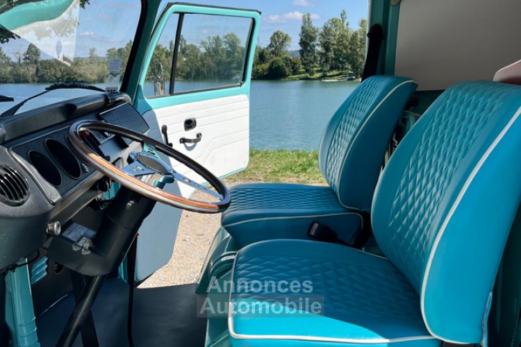 Volkswagen T2 Tôlé Esprit Bus / CTTE Sur La Carte Grise 2 Places / Moteur Type2 1600cc - <small></small> 29.000 € <small>TTC</small> - #10