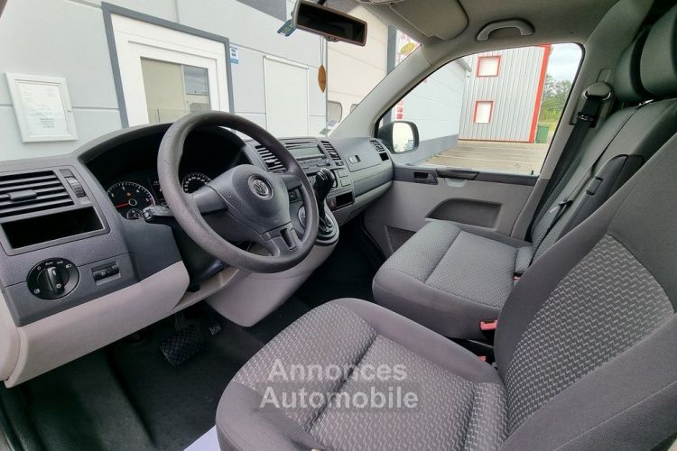 Volkswagen T5 2.0 TDI 140 CV DSG6 / AMENAGE / DISTRI ET DSG A JOUR / GTIE 12 MOIS - <small></small> 32.990 € <small>TTC</small> - #20