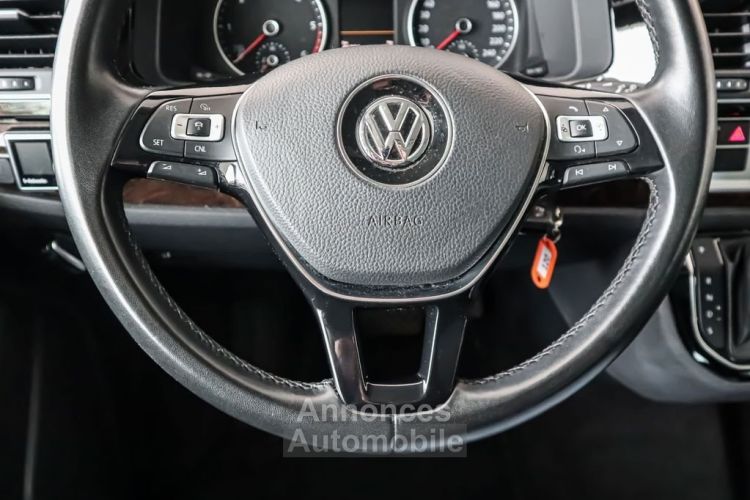 Volkswagen T6 Multivan 2.0 TDI Highline / TOIT PANO – DYNAUDIO – CAMERA - ATTELAGE - Garantie 12 Mois - <small></small> 55.490 € <small>TTC</small> - #8