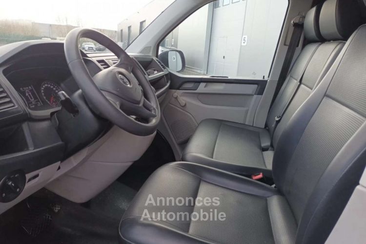 Volkswagen T6 Transporter -L1.H1-AUTOMATIQUE--AIRCO--CAMERA--GPS-- - <small></small> 25.990 € <small>TTC</small> - #10