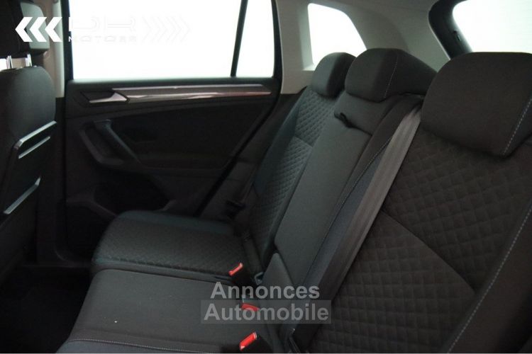 Volkswagen Tiguan 1.5 TSI ACT IQ DRIVE DSG - NAVI MIRROR LINK DAB 360° CAMERA - <small></small> 23.995 € <small>TTC</small> - #52