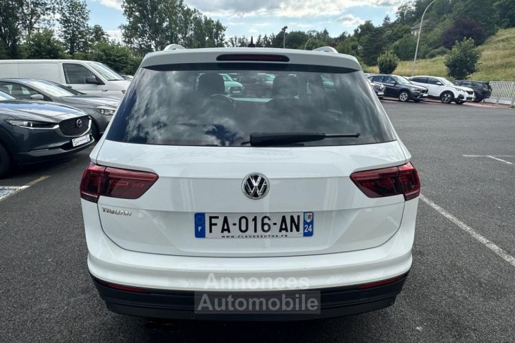 Volkswagen Tiguan 2.0 16V TDI BlueMotion - 150 - BV DSG 7 2016 Connect PHASE 1 - <small></small> 23.990 € <small>TTC</small> - #6