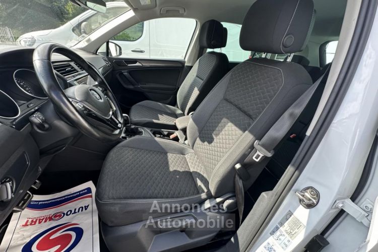 Volkswagen Tiguan 2.0 16V TDI BlueMotion - 150 - BV DSG 7 2016 Connect PHASE 1 - <small></small> 23.990 € <small>TTC</small> - #9