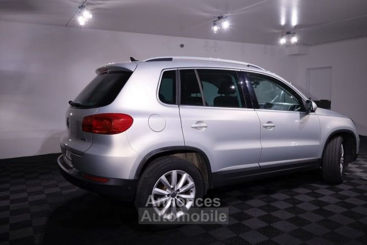 Volkswagen Tiguan 2.0 TDI 110CH BLUEMOTION TECHNOLOGY FAP SPORTLINE - <small></small> 13.990 € <small>TTC</small> - #3