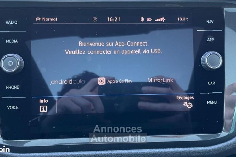 Volkswagen Tiguan 2.0 TDI 150 R-LINE TOIT OUVRANT PANORAMIQUE APPLE CARPLAY VIRTUAL COCKPIT - <small></small> 23.980 € <small>TTC</small> - #20