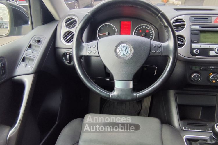 Volkswagen Tiguan 2.0 tdi 170 fap sportline 4motion avec sieges chauffants radar re - <small></small> 10.490 € <small>TTC</small> - #10