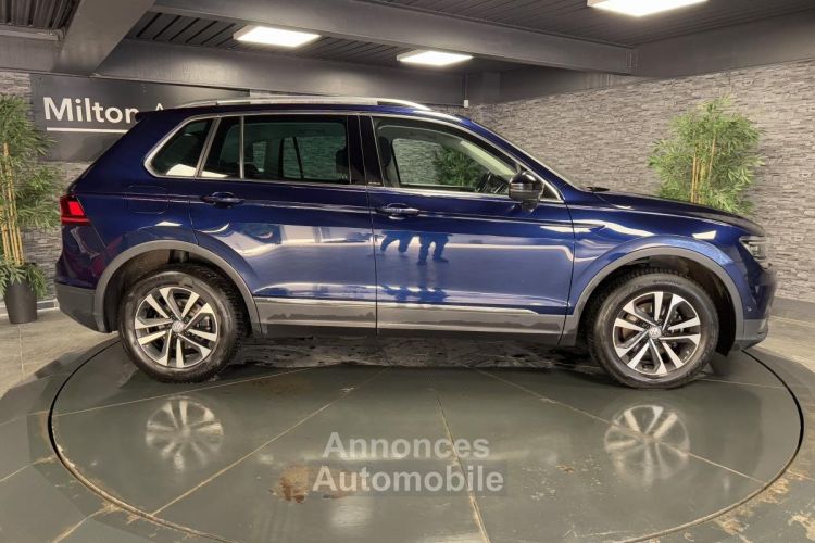 Volkswagen Tiguan 2.0 TDI BlueMotion - 150 - BV DSG 7 IQ Drive 4Motion - <small></small> 23.490 € <small>TTC</small> - #4