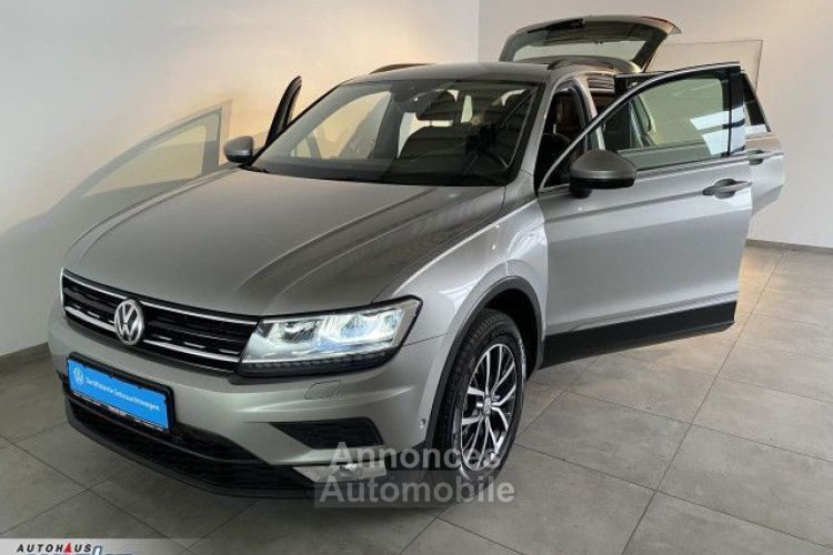 Volkswagen Tiguan 2.0 TDI DSG 4Motion Comfortline Navi Caméra Attelage / 12 - <small></small> 27.380 € <small>TTC</small> - #1