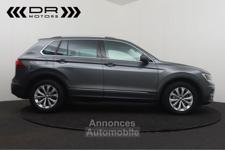 Volkswagen Tiguan 2.0TDI DSG COMFORTLINE - LEDER PANODAK - <small></small> 25.995 € <small>TTC</small> - #3