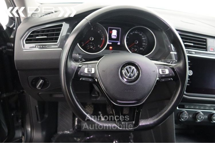 Volkswagen Tiguan Allspace 2.0TDI COMFORTLINE - ADAPT CRUISE KEYLESS ENTRY APPLE CARPLAY/ ANDROID AUTO DAB - <small></small> 23.995 € <small>TTC</small> - #33