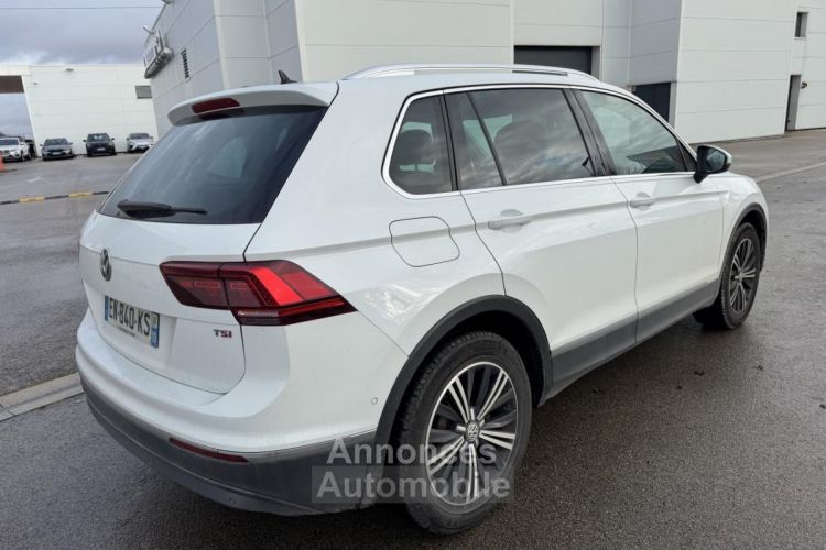 Volkswagen Tiguan Carat Exclusive 1.4 TSI BlueMotion - 150 - BV DSG 6 - <small></small> 16.990 € <small>TTC</small> - #15