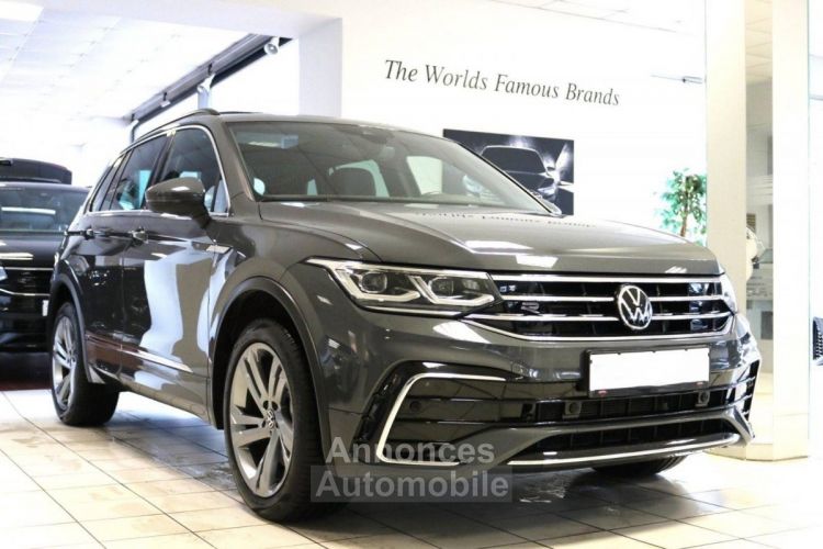 Volkswagen Tiguan R-Line 4M ATTEL Camera Pano Virtual Matrix - <small></small> 38.950 € <small>TTC</small> - #1