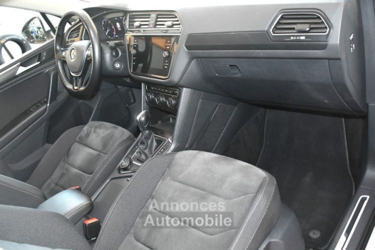 Volkswagen Tiguan R-Line Carat 2.0 TDI 190 DSG 4Motion App Connect ACC Hayon Vebasto Front Lane JA 19 - <small></small> 29.990 € <small>TTC</small> - #19