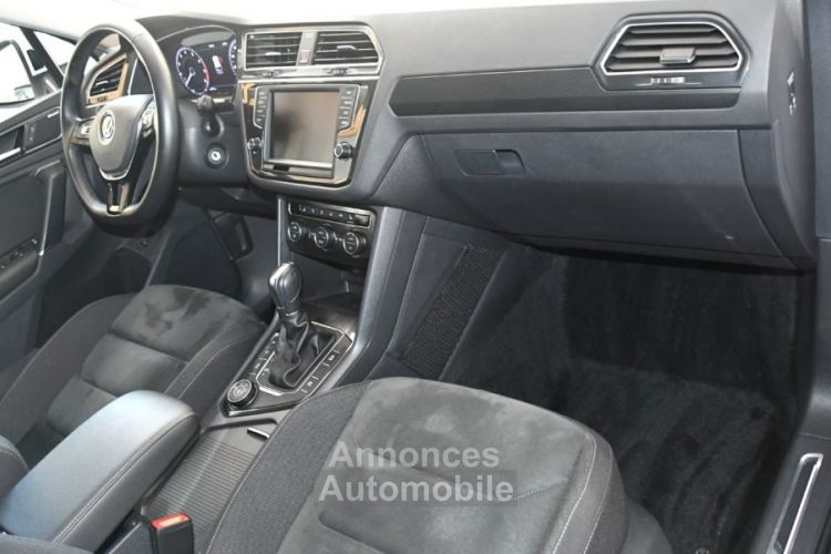 Volkswagen Tiguan R-Line Carat 2.0 TSI 180 DSG 4Motion GPS Virtual DCC ACC Attelage Front Lane Dynaudio JA 19 - <small></small> 30.990 € <small>TTC</small> - #24