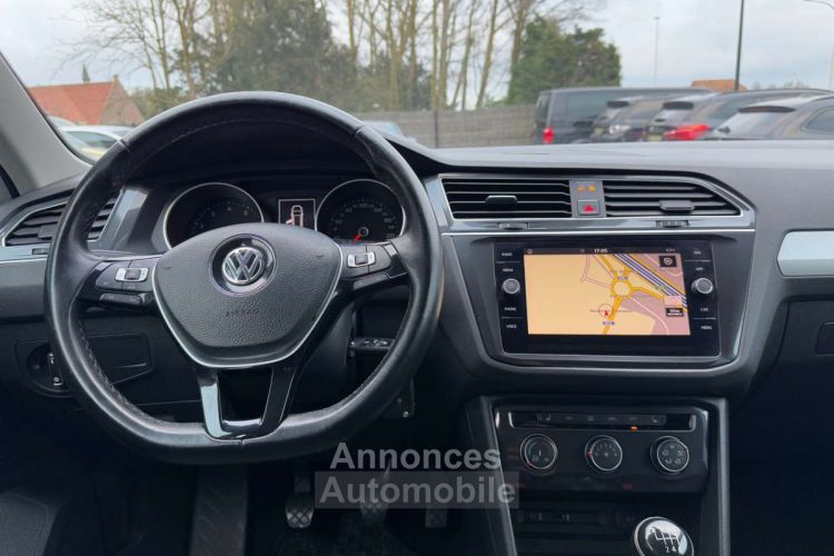 Volkswagen Tiguan Sg chauff Attelage Ja 17 GPS - <small></small> 16.990 € <small>TTC</small> - #17