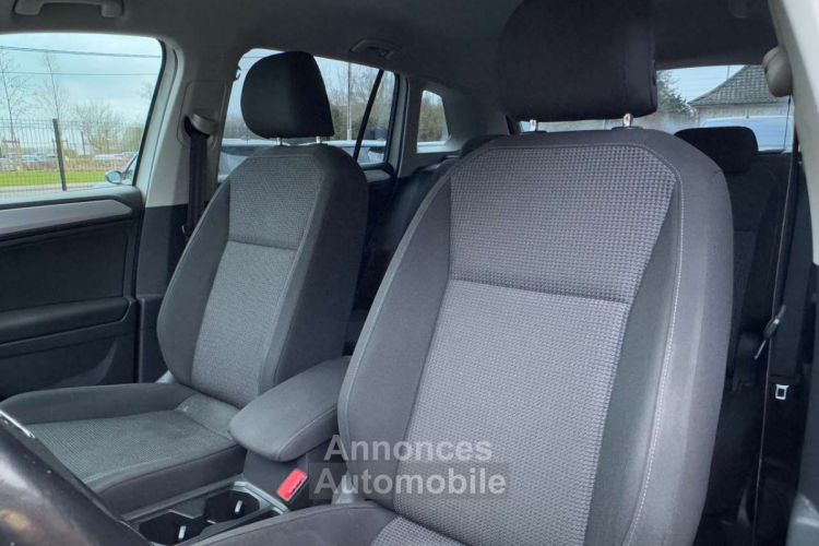 Volkswagen Tiguan Sg chauff Attelage Ja 17 GPS - <small></small> 16.990 € <small>TTC</small> - #28