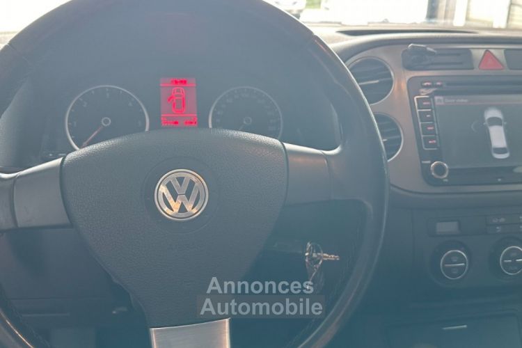 Volkswagen Tiguan sportline 140 ch 4 motion camera - <small></small> 7.990 € <small>TTC</small> - #9