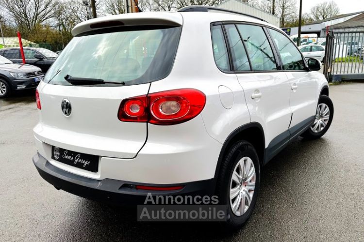 Volkswagen Tiguan Style 2010 2.0 TDI - <small></small> 9.990 € <small>TTC</small> - #4